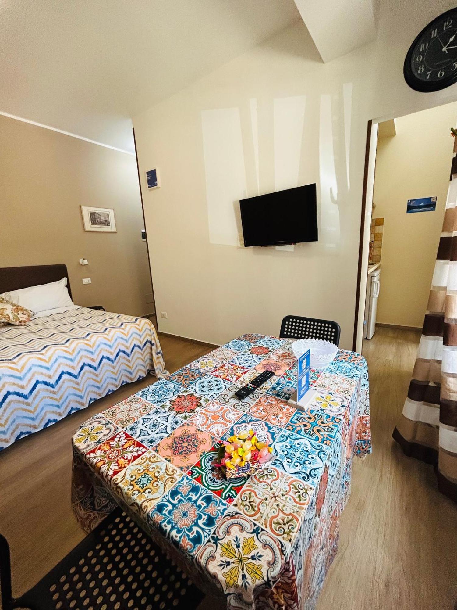 Sicilyhouse 2*